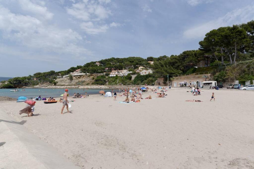 St-Cyr - Studio Avec Balcon, Vue Mer Et Proche Plage Lägenhet Saint-Cyr-sur-Mer Exteriör bild
